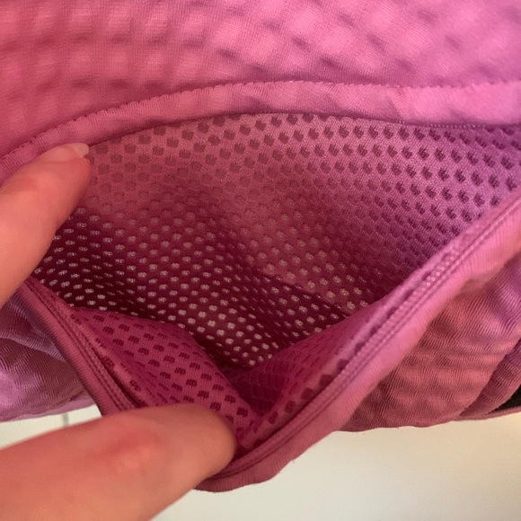 Nike Pink & Black Sphere Thermal Textured 1/2 Zip Sweatshirt Size Medium - Picture 8 of 13